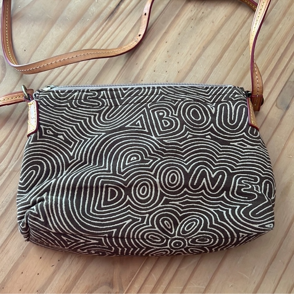 Dooney & Bourke Crossbody Bag - Picture 3 of 8